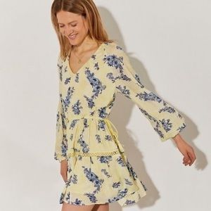 River Island dress. US size 6 UK size 10. Yellow and blue floral print.